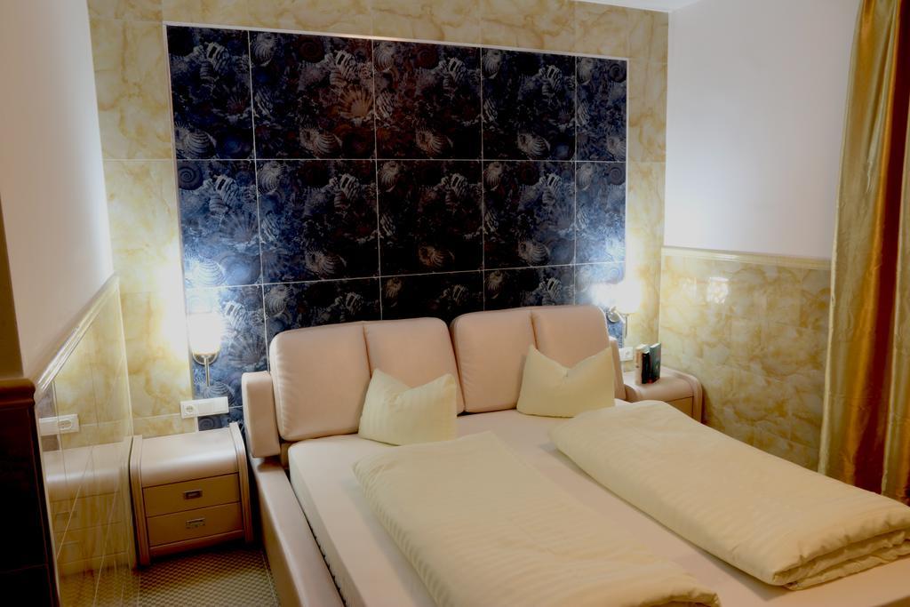 Hotel Buona Vita Salzburg Oda fotoğraf