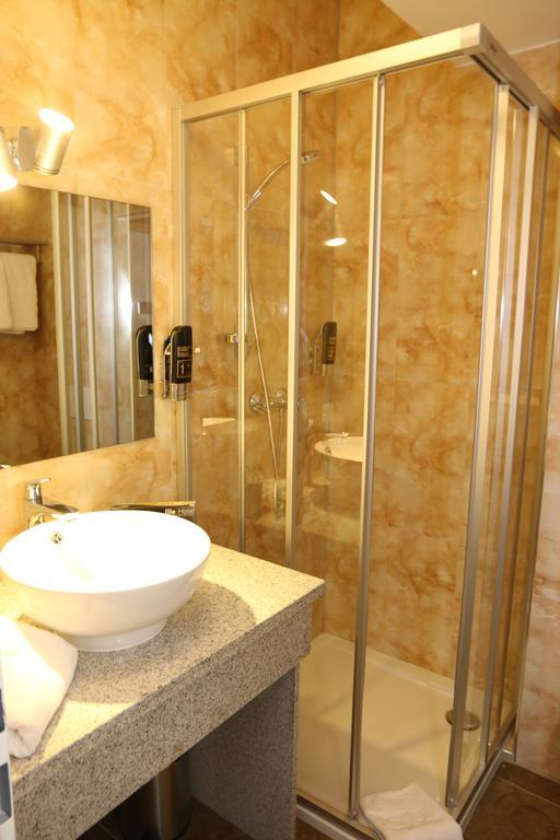 Hotel Buona Vita Salzburg Oda fotoğraf