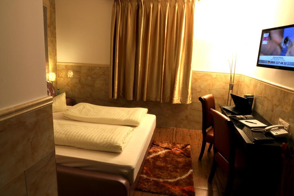 Hotel Buona Vita Salzburg Oda fotoğraf