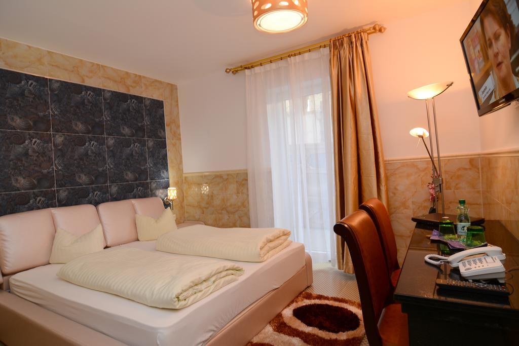 Hotel Buona Vita Salzburg Oda fotoğraf